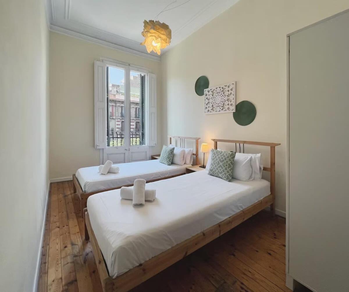 Paseo St Joan Classic 4Bd For 10 Guests Appartement Barcelona Buitenkant foto