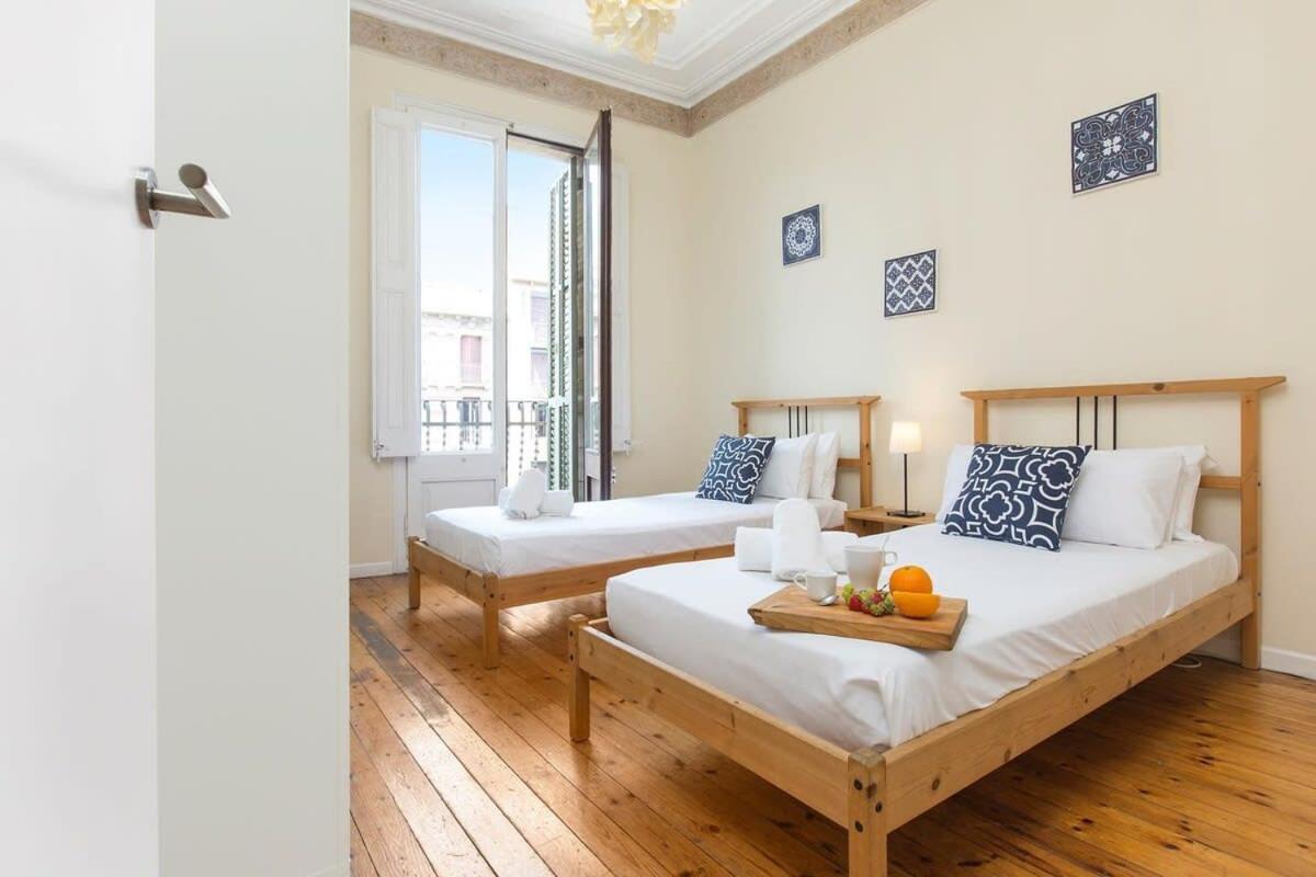 Paseo St Joan Classic 4Bd For 10 Guests Appartement Barcelona Buitenkant foto